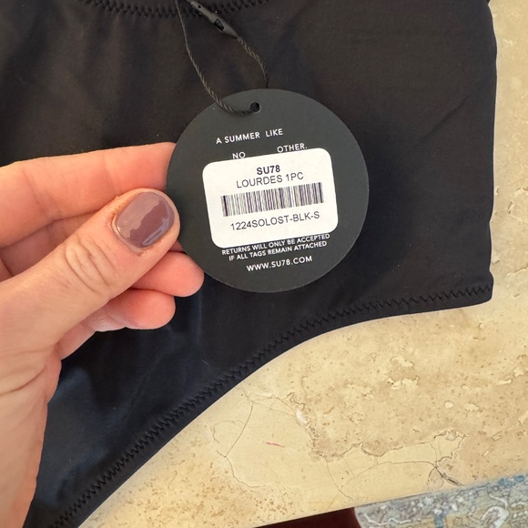 SU78 Bathing Suit - size small - Picture 4 of 5